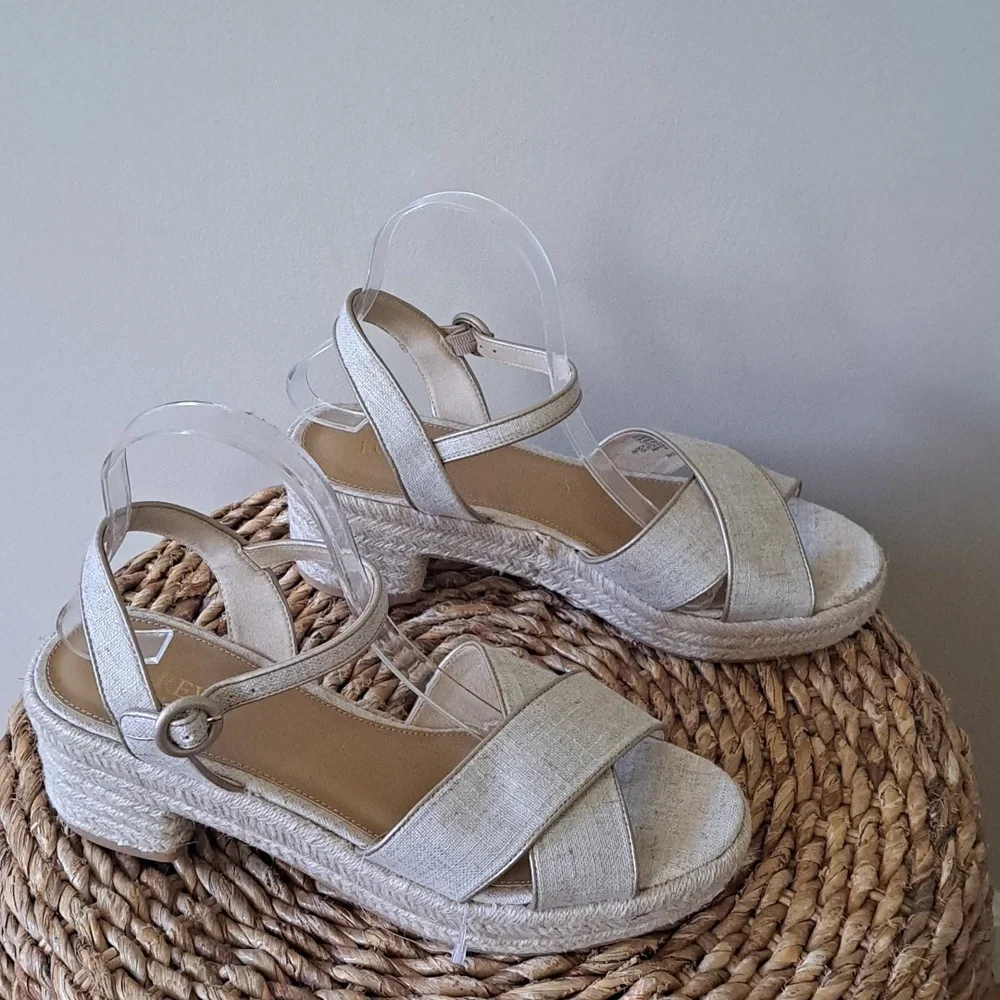 NWOT J.Crew Factory Beige Platform Espadrille Block 2.5